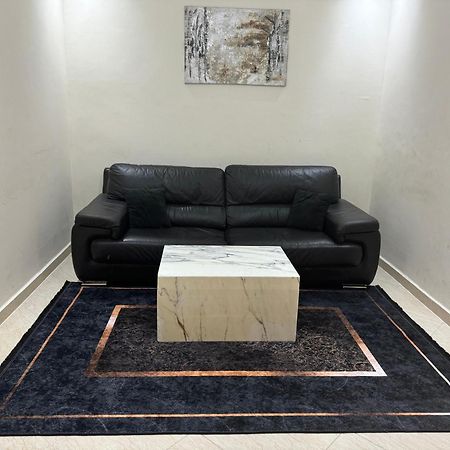 Magnifique Appartement A Rabat Proche De La Mer Exterior foto
